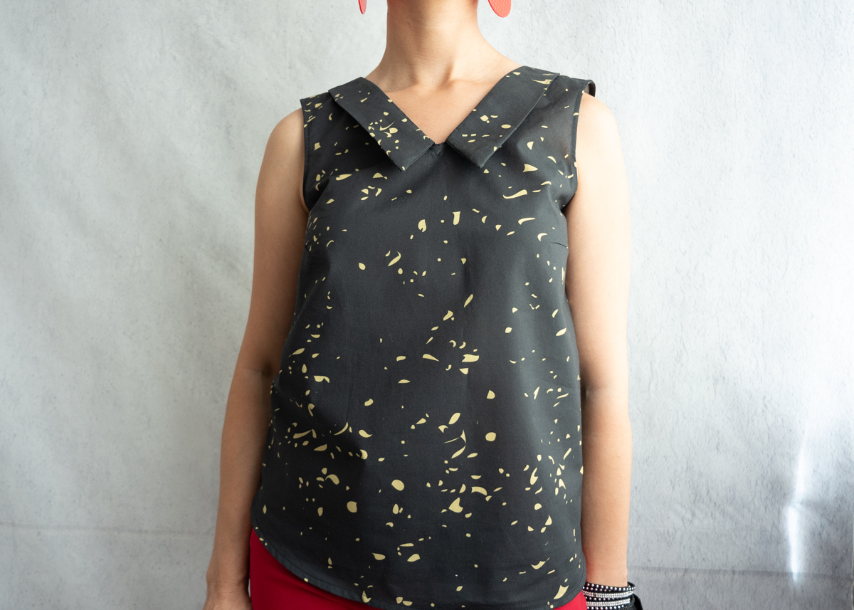DIY light summer woven tank top with a Chelsea collar
Pattern: Seamwork Addison
Fabric: Cotton voile
